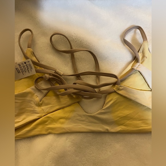 L★Space Stripe Bikini Top💛 - Picture 4 of 5